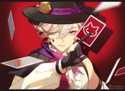 Rule 34 | 1boy, androgynous, black cape, black gloves, black hat, blonde hair, cape, card, closed mouth, genshin impact, gloves, hat, holding, holding card, jesse (pixiv34586727), long sleeves, looking at viewer, lyney (genshin impact), male focus, playing card, purple eyes, red background, shirt, signature, smile, solo, teardrop facial mark, top hat, white shirt