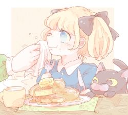 Rule 34 | 1girl, alice (odin sphere), animal, black bow, black cat, blonde hair, blue eyes, bow, butter, cat, closed mouth, cup, food, food on face, fork, hair bow, holding, holding fork, holding knife, katiko, knife, mug, odin sphere, one eye closed, pancake, pancake stack, plate, short hair, smile, socrates (odin sphere), steam, syrup, twintails