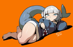 Rule 34 | 1girl, bare legs, barefoot, blue eyes, blue hoodie, blunt bangs, blush stickers, closed mouth, commentary, dated, english commentary, fins, fish tail, gawr gura, gawr gura (1st costume), grey hair, hololive, hololive english, hood, hood down, hoodie, looking at viewer, lying, on side, orange background, shark tail, shiny skin, signature, simple background, solo, tail, thick thighs, thighs, toes, two side up, virtual youtuber, waterkuma