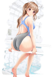 Rule 34 | 1girl, ass, bare shoulders, barefoot, breasts, competition swimsuit, highres, light smile, looking at viewer, looking back, mashinatsu, one-piece swimsuit, original, ponytail, red eyes, solo, swimsuit, wet