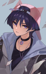 Rule 34 | 1boy, absurdres, ai dongdong, backwards hat, baseball cap, black choker, black shirt, blue background, choker, collarbone, collared jacket, genshin impact, grey jacket, hair between eyes, hat, highres, jacket, looking at viewer, male focus, parted lips, pendant choker, pink hat, purple eyes, purple hair, scaramouche (genshin impact), shirt, short hair, sidelocks, simple background, solo, upper body, whistle, whistle around neck