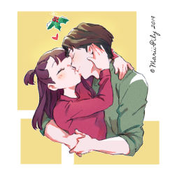 Rule 34 | 1boy, 1girl, andrew hanbridge, artist name, brown hair, christmas, christmas sweater, closed mouth, commentary, cropped torso, dated, closed eyes, green shirt, hands on another&#039;s face, heart, hetero, holly, hug, kagari atsuko, kiss, little witch academia, long hair, long sleeves, marii pily, one side up, red shirt, shirt, short hair, sleeves rolled up, smile