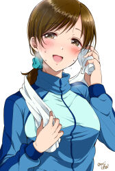 Rule 34 | 1girl, alternate hairstyle, blue track suit, blush, breasts, brown eyes, brown hair, gen (enji), green scrunchie, hair ornament, hair scrunchie, hands up, heavy breathing, highres, holding, holding towel, idolmaster, idolmaster cinderella girls, idolmaster cinderella girls starlight stage, long hair, long sleeves, looking at viewer, medium breasts, nitta minami, open mouth, ponytail, scrunchie, signature, simple background, smile, solo, sweat, towel, twitter username, upper body, white background, white towel