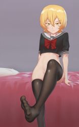 Rule 34 | 10s, 1girl, angry, bed, black thighhighs, blonde hair, blush, bottomless, breasts, feet, grey background, groin, highres, mahou shoujo site, no shoes, school uniform, short hair, simple background, small breasts, solo, thighhighs, toes, viroa, yatsumura tsuyuno, yellow eyes