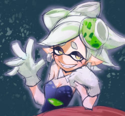 Rule 34 | 1girl, breasts, cleavage, detached collar, dress, earrings, fangs, gloves, grin, hair rings, half-closed eyes, head rest, inkling, jewelry, looking at viewer, marie (splatoon), mole, mole under eye, nintendo, pointy ears, short hair, simple background, small breasts, smile, solo, splatoon (series), splatoon 1, strapless, strapless dress, upper body, wakai hiroshi, waving, white gloves, white hair, yellow eyes