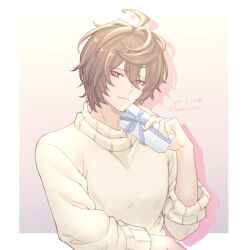 Rule 34 | 1boy, 2024, absurdres, ahoge, artist name, blush, box, commentary request, dated, drop shadow, gift, gift box, gradient background, granblue fantasy, hair between eyes, heart, highres, holding, holding gift, icetear, looking to the side, male focus, messy hair, red eyes, ribbed sweater, sandalphon (granblue fantasy), short hair, signature, solo, sweater, turtleneck, turtleneck sweater, twitter username, upper body, valentine, white sweater
