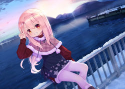 Rule 34 | 1girl, blonde hair, blush, commentary request, day, fate/kaleid liner prisma illya, fate (series), illyasviel von einzbern, long hair, long sleeves, looking at viewer, ocean, outdoors, pantyhose, red eyes, ribbon, sitting, smile, snow, solo, tagme, taku michi, v, water, white pantyhose