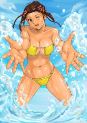 Rule 34 | 1girl, :d, bandeau, banpresto, bikini, breasts, brown eyes, brown hair, cleavage, foreshortening, highres, large breasts, navel, one eye closed, open mouth, outstretched hand, rio meilong, shiny clothes, shiny skin, shu-z, smile, solo, splashing, strapless, strapless bikini, string bikini, super robot wars, super robot wars original generation, swimsuit, wading, water, wink, yellow bikini