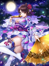Rule 34 | :|, blue bow, blue sky, bow, box (hotpppink), breasts, brown eyes, brown hair, cleavage, closed mouth, cloud, company name, dual wielding, floral print, flower, folding fan, full moon, hair bow, hair flower, hair ornament, hand fan, highres, holding, holding fan, long sleeves, moon, night, night sky, no bra, obi, official art, outdoors, red footwear, sash, sengoku kishin valkyrie, short hair, sky, small breasts, solo, standing, standing on one leg, thighhighs, tree