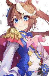 Rule 34 | &gt;:), 1girl, animal ears, ascot, bad id, bad pixiv id, black gloves, blue eyes, blush, breasts, brown hair, cape, chirang, closed mouth, confetti, epaulettes, gloves, hand on own hip, highres, horse ears, long sleeves, looking at viewer, multicolored hair, nail polish, pink nails, ponytail, red cape, simple background, small breasts, smile, smug, solo, streaked hair, tokai teio (umamusume), two-tone hair, umamusume, uniform, upper body, v-shaped eyebrows, white background, white hair