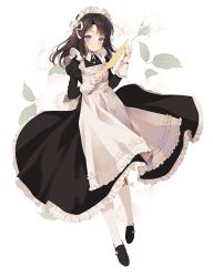 Rule 34 | 1girl, apron, bad id, bad twitter id, blue eyes, brown hair, floating, holding, holding knife, knife, korean commentary, light blush, looking to the side, maid apron, maid headdress, moi (latte art), original, solo