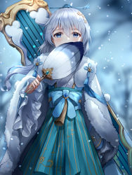 Rule 34 | 1girl, bad id, bad pixiv id, blue bow, blue eyes, blue hakama, blurry, blurry background, bow, cloak, commentary request, covered mouth, depth of field, floating hair, fur-trimmed cloak, fur trim, hair between eyes, hair ornament, hakama, hand fan, holding, holding fan, honkai (series), honkai impact 3rd, japanese clothes, kimono, long hair, long sleeves, looking at viewer, lunacle, outdoors, silver hair, snowing, solo, standing, theresa apocalypse, zhuge kongming (honkai impact), white cloak, white kimono, wide sleeves, zhuge kongming (honkai impact)