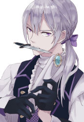 Rule 34 | 1boy, bad id, bad pixiv id, black gloves, bow, dagger, fire emblem, fire emblem fates, gloves, grey hair, hair bow, highres, jakob (fire emblem), knife, low ponytail, male focus, mouth hold, nintendo, portrait, purple eyes, shioha, simple background, solo, teeth, weapon, white background