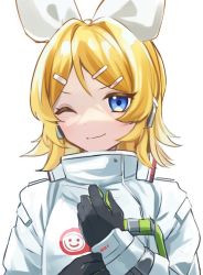 Rule 34 | 1girl, black gloves, blonde hair, blue eyes, bow, commentary, cosplay, gloves, goodsmile racing, hair bow, hair ornament, hairclip, hand on own chest, hatsune miku, headphones, jacket, kagamine rin, looking at viewer, one eye closed, portrait, racing miku, racing miku (2022), racing miku (cosplay), smile, smiley face, solo, soramame pikuto, swept bangs, white background, white bow, white jacket