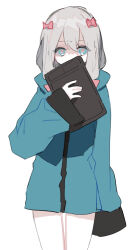 Rule 34 | 1girl, bad id, bad pixiv id, blue eyes, blue jacket, bow, drawing tablet, eromanga sensei, grey hair, hair bow, holding, holding drawing tablet, izumi sagiri, jacket, long hair, long sleeves, looking at viewer, lunch (lunchicken), no pants, pink bow, simple background, sleeves past fingers, sleeves past wrists, solo, standing, white background