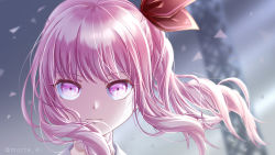 Rule 34 | 1other, akiyama mizuki, bad id, bad pixiv id, blurry, blurry background, closed mouth, commentary, floating hair, hair ribbon, looking at viewer, morte ai, other focus, outdoors, pink eyes, pink hair, portrait, project sekai, red ribbon, ribbon, scaffolding, side ponytail, sky, solo, twitter username, wind