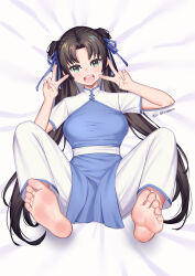 Rule 34 | 1girl, absurdres, barefoot, black hair, chinese clothes, double v, feet, green eyes, highres, long hair, looking at viewer, open mouth, soles, toes, twintails, v, xianjian qixia zhuan, zhao linger
