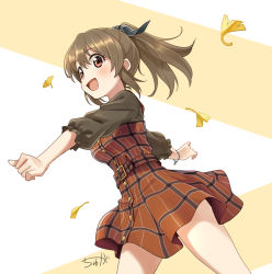 Rule 34 | 1girl, :d, belt, blush, bow, bracelet, brown hair, commentary request, cowboy shot, dress, ginkgo leaf, hair bow, high ponytail, hori yuko, idolmaster, idolmaster cinderella girls, jewelry, leaf, long hair, open mouth, outstretched arms, plaid, plaid dress, ponytail, red eyes, signature, smile, solo, sparkling eyes, two-tone background, tyuga