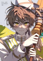 Rule 34 | 1boy, brown hair, crying, crying with eyes open, gloves, green eyes, grey background, hat, highres, holding, holding weapon, long sleeves, looking at viewer, mahoutsukai no yakusoku, male focus, mitile flores, naruta iyo, short hair, solo, tears, weapon