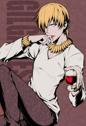 Rule 34 | 1boy, alcohol, blonde hair, bracelet, cup, drinking glass, fate/zero, fate (series), gilgamesh (fate), highres, jewelry, linjie, male focus, necklace, official alternate costume, red eyes, snakeskin print, solo, wine, wine glass
