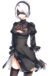 Rule 34 | 1girl, arm behind back, black blindfold, black dress, black hairband, black thighhighs, blindfold, breasts, cleavage cutout, clothing cutout, commentary, covered eyes, dress, feather-trimmed sleeves, g4265059, gloves, hairband, highres, juliet sleeves, large breasts, long sleeves, mole, mole under mouth, nier (series), nier:automata, puffy sleeves, short hair, silver hair, simple background, solo, standing, thighhighs, white background, 2b (nier:automata)