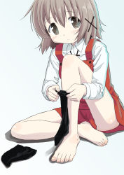 Rule 34 | 1girl, absurdres, bare legs, barefoot, black socks, brown hair, commentary request, feet, hair ornament, hidamari sketch, highres, knee up, long sleeves, looking at viewer, percy pyl, school uniform, shirt, short hair, sitting, socks, solo, thighs, toenails, toes, white background, white shirt, x hair ornament, yamabuki high school uniform, yuno (hidamari sketch)