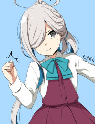 Rule 34 | 1girl, ^^^, ahoge, aqua bow, aqua bowtie, asashimo (kancolle), blue background, bow, bowtie, collared shirt, dress, dress shirt, grey eyes, grey hair, hair over one eye, halter dress, halterneck, kantai collection, long hair, looking at viewer, moti coi, one-hour drawing challenge, pleated dress, ponytail, school uniform, shirt, smile, solo, white shirt