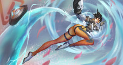 Rule 34 | !, 1girl, ass, black hair, bodysuit, bomber jacket, boots, flying, gloves, goggles, gun, handgun, highres, jacket, open mouth, overwatch, overwatch 1, salute, science fiction, short hair, solo, spiked hair, tracer (overwatch), two-finger salute, vambraces, weapon, yinzhi beiju