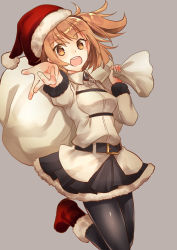 Rule 34 | 1girl, absurdres, bag, black pantyhose, black skirt, boots, brown eyes, brown hair, coat, fate/grand order, fate (series), fujimaru ritsuka (female), fur-trimmed boots, fur-trimmed headwear, fur-trimmed skirt, fur coat, fur trim, gift bag, grey background, hat, highres, holding, holding bag, kasakasanekokon, leg up, looking at viewer, miniskirt, open mouth, outstretched arm, pantyhose, pleated skirt, red footwear, red hat, santa boots, santa hat, short hair, side ponytail, simple background, skirt, solo, standing, standing on one leg, white coat