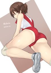 Rule 34 | 10s, 1girl, absurdres, ass, breasts, brown eyes, brown hair, girls und panzer, gym shorts, highres, irukatto, kawanishi shinobu, looking back, no panties, shorts, simple background, small breasts, solo, sportswear, thighs, volleyball uniform