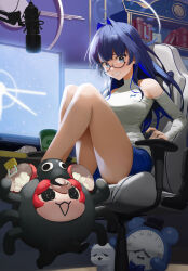 Rule 34 | 2girls, absurdres, bare shoulders, blue eyes, blue hair, blue shorts, boros (ouro kronii), breasts, bug, chair, chibi, clenched teeth, clothing cutout, gaming chair, glasses, gum shrew, hair intakes, hakos baelz, halo, highres, hololive, hololive english, indoors, knees up, kronie (ouro kronii), large breasts, livestream, long hair, long sleeves, mechanical halo, microphone, mini person, minigirl, monitor, multiple girls, official alternate costume, ouro kronii, revision, scared, shirt, short shorts, shorts, shoulder cutout, single bare leg, sitting, spider, spider baelz, spider costume, subway (company), swivel chair, taut clothes, taut shirt, teeth, turtleneck, virtual youtuber