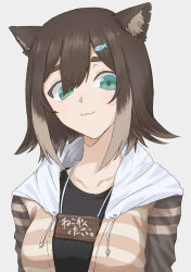 Rule 34 | 1girl, :3, animal ear fluff, animal ears, black shirt, brown hair, brown hoodie, cat ears, cat girl, closed mouth, collarbone, colored tips, commentary request, fish hair ornament, flipped hair, fumino tamaki, green eyes, grey background, hair ornament, hair over one eye, highres, hood, hoodie, light blush, looking at viewer, medium hair, multicolored hair, nijisanji, notched ear, open clothes, open hoodie, raised eyebrows, shirt, sign, sign around neck, simple background, smile, solo, striped clothes, striped hoodie, suien (ryu yoshida), thick eyebrows, upper body, virtual youtuber, white hood