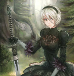 Rule 34 | 1girl, android, black dress, black hairband, black thighhighs, blonde hair, boots, breasts, dress, eyelashes, feather-trimmed sleeves, gloves, grass, green eyes, green thighhighs, hair between eyes, hairband, highres, holding, holding sword, holding weapon, juliet sleeves, lips, long sleeves, looking at viewer, medium breasts, mole, mole under mouth, nature, nier:automata, nier (series), no blindfold, outdoors, planted, planted sword, planted weapon, puffy sleeves, short hair, silver hair, sitting, solo, sword, thigh boots, thighhighs, tree, tree stump, unsomnus, weapon, 2b (nier:automata)
