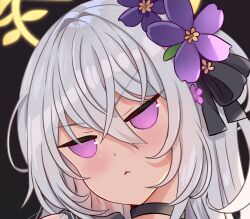 1girl :&lt; azusa_(blue_archive) black_background black_choker black_ribbon blue_archive blush choker close-up closed_mouth commentary crossed_bangs flower frown grey_hair hair_between_eyes hair_flower hair_intakes hair_ornament hair_ribbon halo jitome long_hair looking_at_viewer purple_eyes purple_flower ribbon simple_background solo symbol-only_commentary v-shaped_eyebrows xephonia yellow_halo