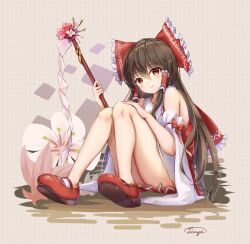 Rule 34 | 1girl, bare shoulders, bow, brown background, closed mouth, detached sleeves, fii fii (feefeeowo), gohei, hair bow, hakurei reimu, highres, holding, knees up, looking at viewer, red bow, red eyes, red footwear, shide, signature, simple background, smile, solo, touhou, wide sleeves