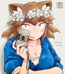 Rule 34 | 1girl, animal ears, breast hold, breasts, brown hair, camera, cat ears, cleavage, dated, eyebrows, fang, flower, freckles, hair flower, hair ornament, hair wreath, head wreath, highres, large breasts, looking at viewer, open mouth, original, san mamiya, short hair, sleeves pushed up, slit pupils, smile, solo, thick eyebrows, tongue