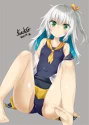 Rule 34 | 1girl, barefoot, bow, collarbone, dated, feet, green eyes, grey background, grey hair, hair bow, kavka, long hair, looking at viewer, neckerchief, original, school swimsuit, signature, simple background, sitting, soles, solo, swimsuit, toes, two-sided fabric, two-sided skirt, yellow bow, yellow neckerchief