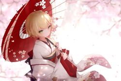 Rule 34 | 1girl, blonde hair, blurry, blurry background, blurry foreground, floral print, green eyes, guo582, highres, holding, holding umbrella, japanese clothes, kimono, long sleeves, looking at viewer, multicolored hair, oil-paper umbrella, original, petals, print kimono, short hair, solo, streaked hair, umbrella, upper body, white hair, white kimono, wide sleeves