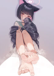 Rule 34 | 1girl, animal ears, bare legs, barefoot, black choker, black hair, black jacket, blue archive, blush, cat ears, choker, covered mouth, feet, foot focus, foreshortening, halo, highres, hood, hooded jacket, jacket, kazusa (blue archive), knees up, looking at viewer, multicolored hair, pink eyes, pink hair, rryiup, school uniform, serafuku, short hair, sitting, soles, solo, steaming body, toes, two-tone hair