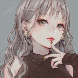 Rule 34 | 1girl, ao+beni, close-up, closed mouth, commentary request, dated, detached sleeves, earrings, finger to mouth, grey background, grey eyes, grey hair, highres, jewelry, lips, long hair, nail polish, original, portrait, signature, solo, wavy hair