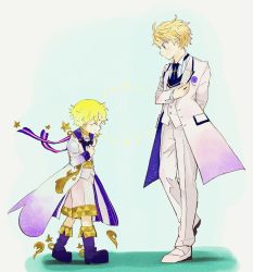 Rule 34 | 2boys, ahoge, alternate costume, arthur pendragon (fate), arthur pendragon (white rose) (fate), baggy clothes, blonde hair, blush, closed eyes, closed mouth, fate/grand order, fate/prototype, fate/requiem, fate (series), flower, formal, full body, gradient hair, green eyes, hair between eyes, highres, long sleeves, looking at another, male focus, multicolored hair, multiple boys, necktie, noha kome, parted bangs, purple footwear, sash, shadow, shorts, simple background, smile, standing, standing on one leg, star (symbol), suit, voyager (fate), voyager (second ascension) (fate), white footwear, white suit