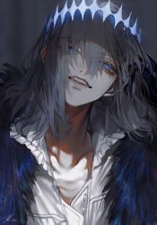 Rule 34 | 1boy, au (d elete), blue eyes, cape, collar, collarbone, collared shirt, crown, eyes visible through hair, fate/grand order, fate (series), frilled collar, frills, fur-trimmed cape, fur trim, grey hair, long hair, looking at viewer, male focus, oberon (fate), oberon (third ascension) (fate), open mouth, shirt, smile, solo, spoilers, white shirt