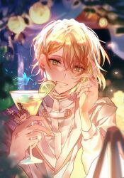 Rule 34 | 1boy, alcohol, androgynous, blonde hair, cocktail glass, cup, drinking glass, green eyes, holding, holding cup, jewelry, lantern, long sleeves, looking at viewer, mahoutsukai no yakusoku, male focus, margarita, por ( por tt), ring, rutile flores, shirt, smile, solo, teeth, white shirt