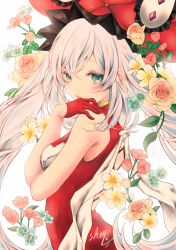 Rule 34 | 1girl, blue flower, breasts, commentary, dress, eyelashes, fate/grand order, fate (series), flower, gloves, green eyes, half gloves, hand up, highres, large hat, long hair, looking at viewer, looking back, marie antoinette (fate), medium breasts, pink flower, pink rose, red dress, red gloves, red headwear, rose, sheepd, signature, silver hair, simple background, sleeveless, sleeveless dress, solo, twintails, upper body, very long hair, white background, white flower, yellow flower