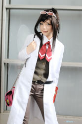 Rule 34 | 1girl, ace attorney, apollo justice ace attorney, asian, bag, black hair, blue eyes, capcom, color contacts, cosplay, ema skye, ema skye (cosplay), eyewear on head, handbag, lab coat, long hair, looking at viewer, namada, photo (medium), smile, solo, standing, sunglasses, vest