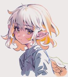 Rule 34 | 1girl, closed mouth, collared shirt, grey background, grey eyes, grey shirt, highres, light blush, looking at viewer, maido mido, medium hair, original, pointy ears, revision, shirt, simple background, smile, solo, upper body, white hair, wings