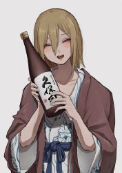 Rule 34 | 1girl, alcohol, blonde hair, blush, bottle, brown robe, closed eyes, collarbone, commentary request, facing viewer, floral print, hair between eyes, hands up, head tilt, highres, holding, holding bottle, japanese clothes, kimono, long hair, long sleeves, open mouth, original, robe, sake, sake bottle, sidelocks, simple background, smile, solo, tabao, teeth, upper body, upper teeth only, white background, white kimono, wide sleeves