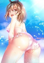Rule 34 | 1girl, ass, atelier (series), atelier ryza, bare shoulders, bikini, blue sky, blush, breasts, brown eyes, brown hair, from behind, from below, hair ornament, hair ribbon, hairclip, huge ass, izumi akane, large breasts, looking at viewer, looking back, open mouth, reisalin stout, ribbon, shiny skin, short hair, sideboob, sky, smile, solo, swimsuit