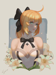 Rule 34 | 1girl, ahoge, artoria pendragon (all), artoria pendragon (fate), bad id, bad pixiv id, bare shoulders, black bow, black bowtie, blonde hair, bow, bowtie, breasts, closed mouth, commentary, d.sum, detached collar, dress, english commentary, expressionless, fate/unlimited codes, fate (series), flower, green eyes, grey background, hair bow, head tilt, lily (flower), long hair, looking at viewer, no pupils, ponytail, saber lily, sidelocks, signature, simple background, sleeveless, sleeveless dress, small breasts, solo, upper body, white dress