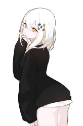 Rule 34 | 1girl, ass, ban mumani, black shirt, blonde hair, colored inner hair, gluteal fold, highres, letter hair ornament, long hair, multicolored hair, original, shirt, simple background, sleeves past wrists, solo, white background, white hair, yellow eyes